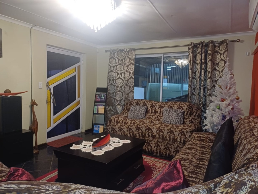 3 Bedroom Property for Sale in Groenheuwel Western Cape